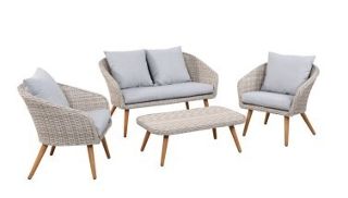 Cane Outdoor Furniture Set